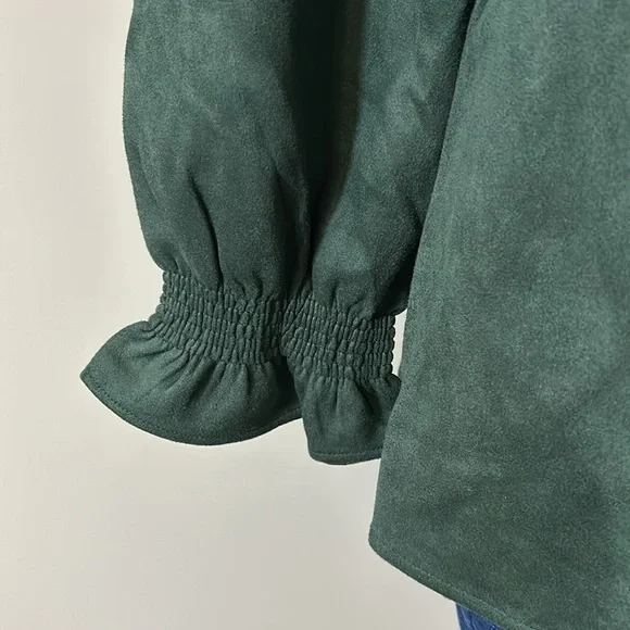 TUCKERNUCK Malachite Suede Easton Blouse Green Ruffle Sleeve Top Sz M NEW